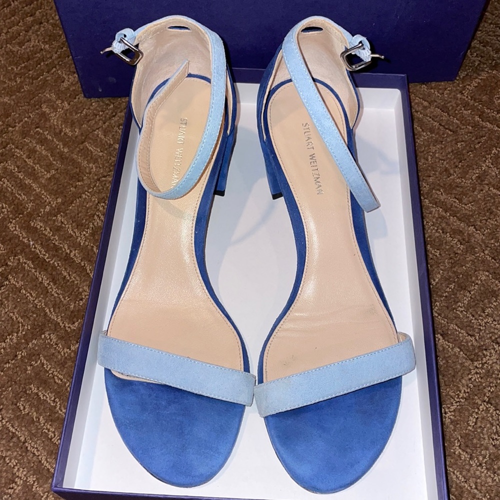 NWT Stuart Weitzman SIMPLE Ultramar Suede Sandal  Size 8